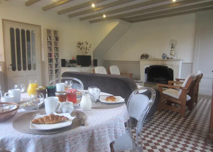 Villanelle بيت ضيافة