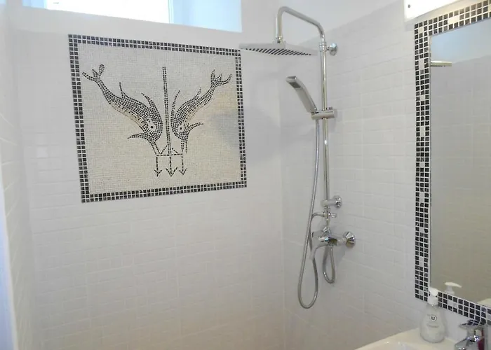 Villanelle بيت ضيافة *