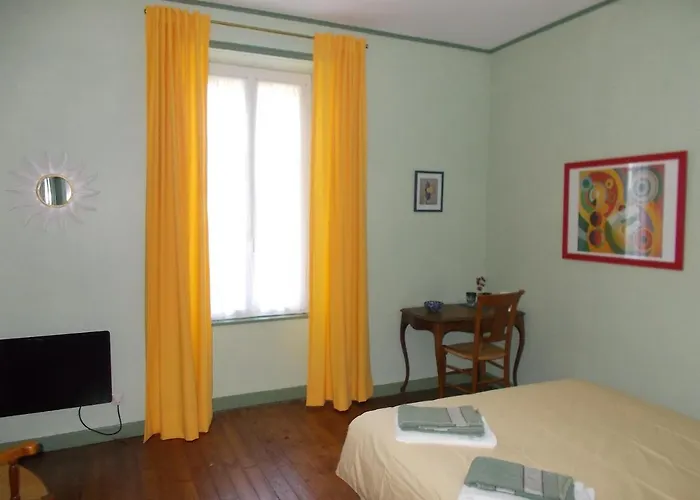 Villanelle L'Ile-d'Elle